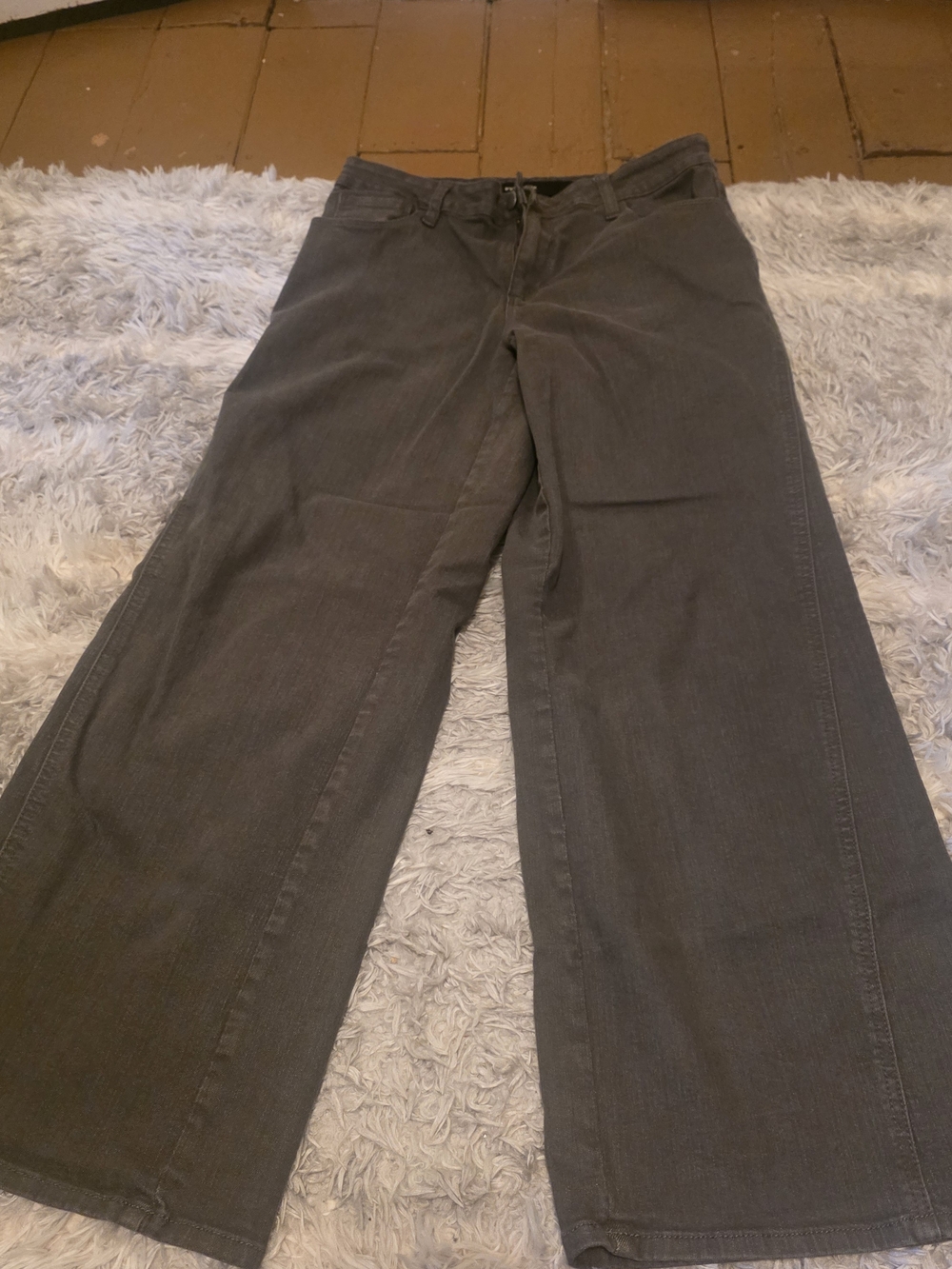 Indigo Wide-Leg Jeans in Dark Green